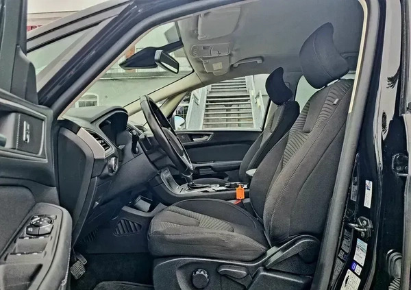 Ford S-Max cena 45900 przebieg: 229000, rok produkcji 2016 z Świdwin małe 301